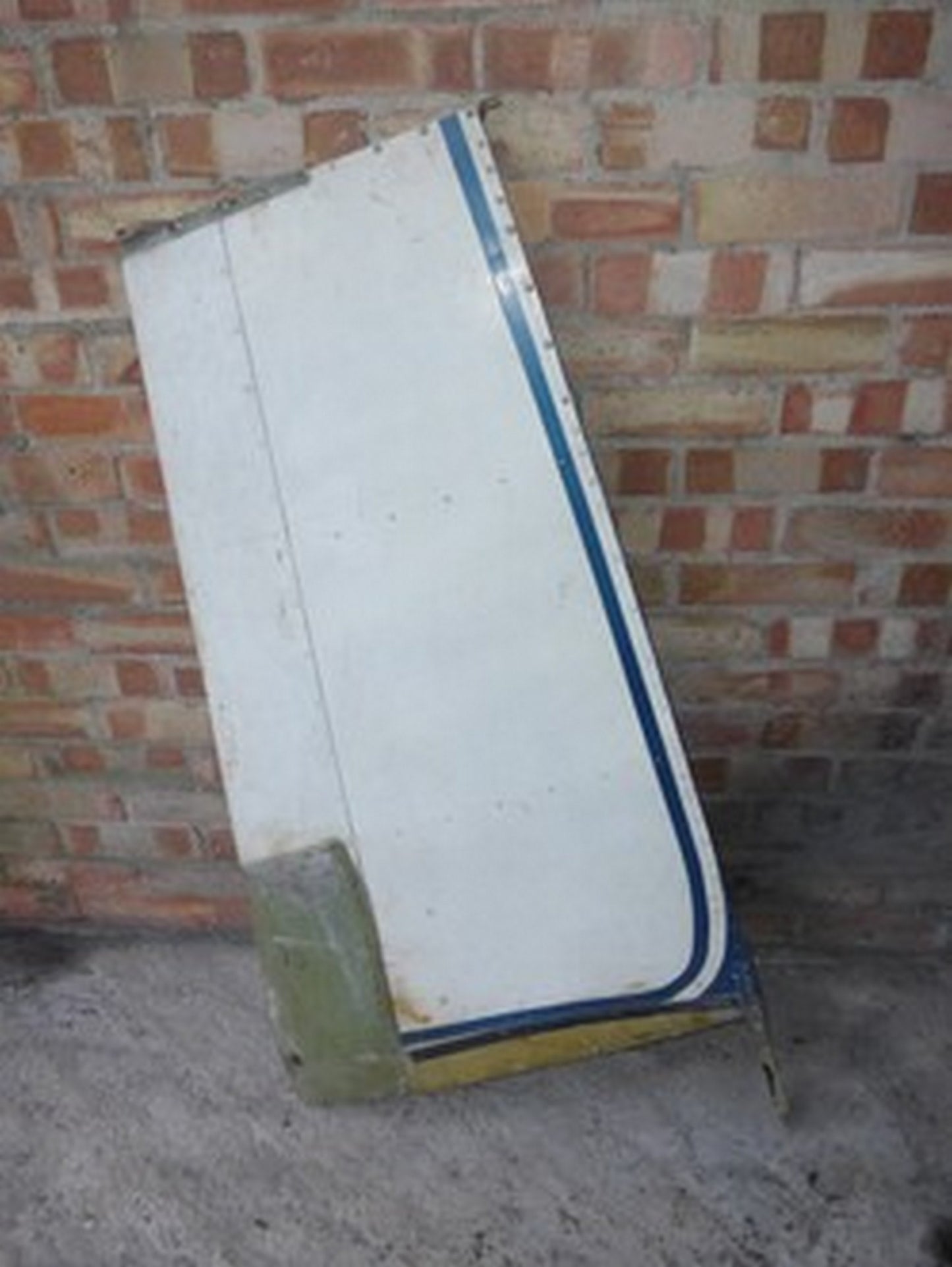 Fin - C150D (A/R)