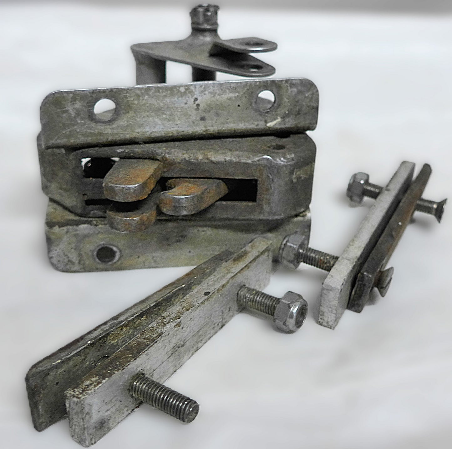 TOST Tow Release/Belly Hook Assembly (A/R)