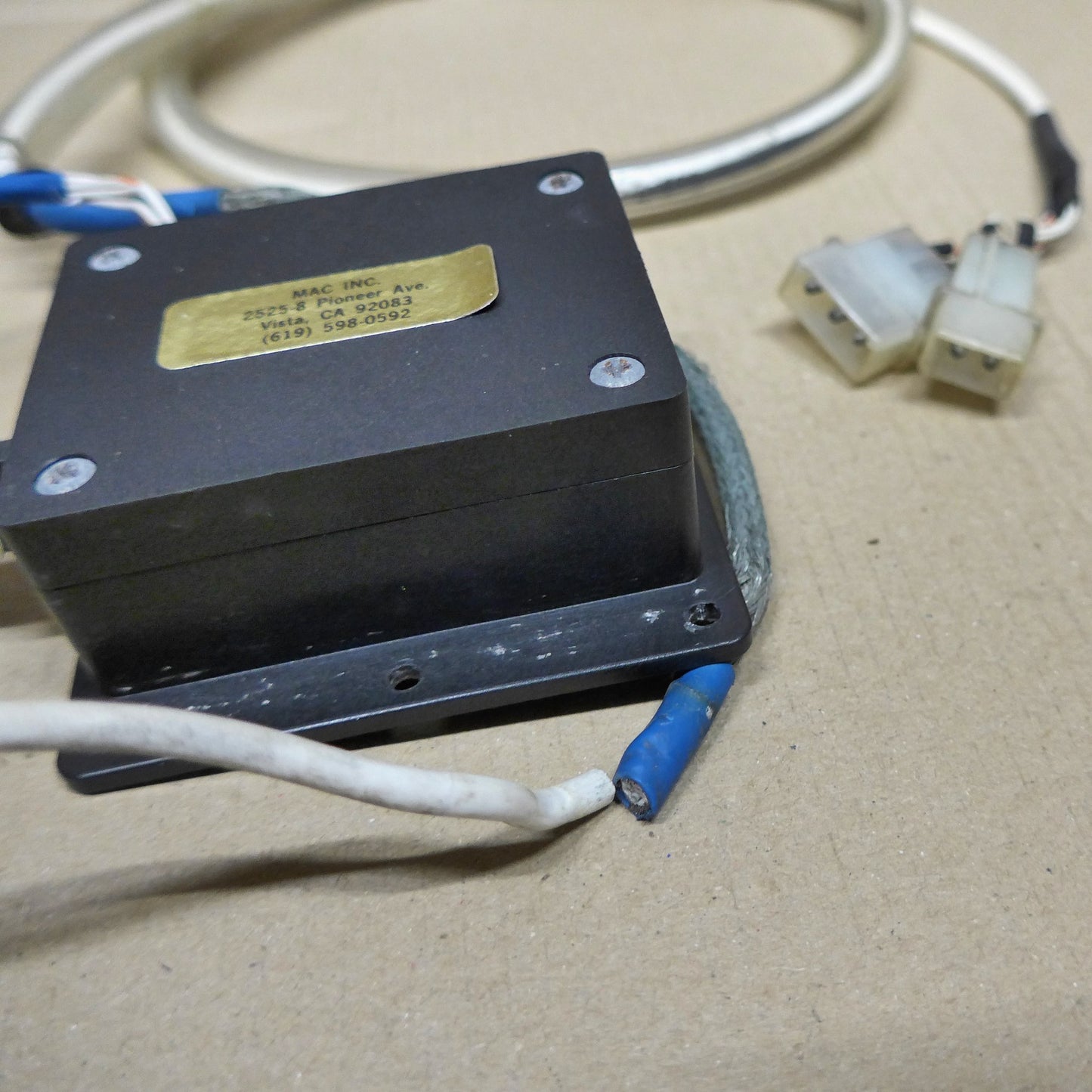 Mac Inc. Servo (A/R)