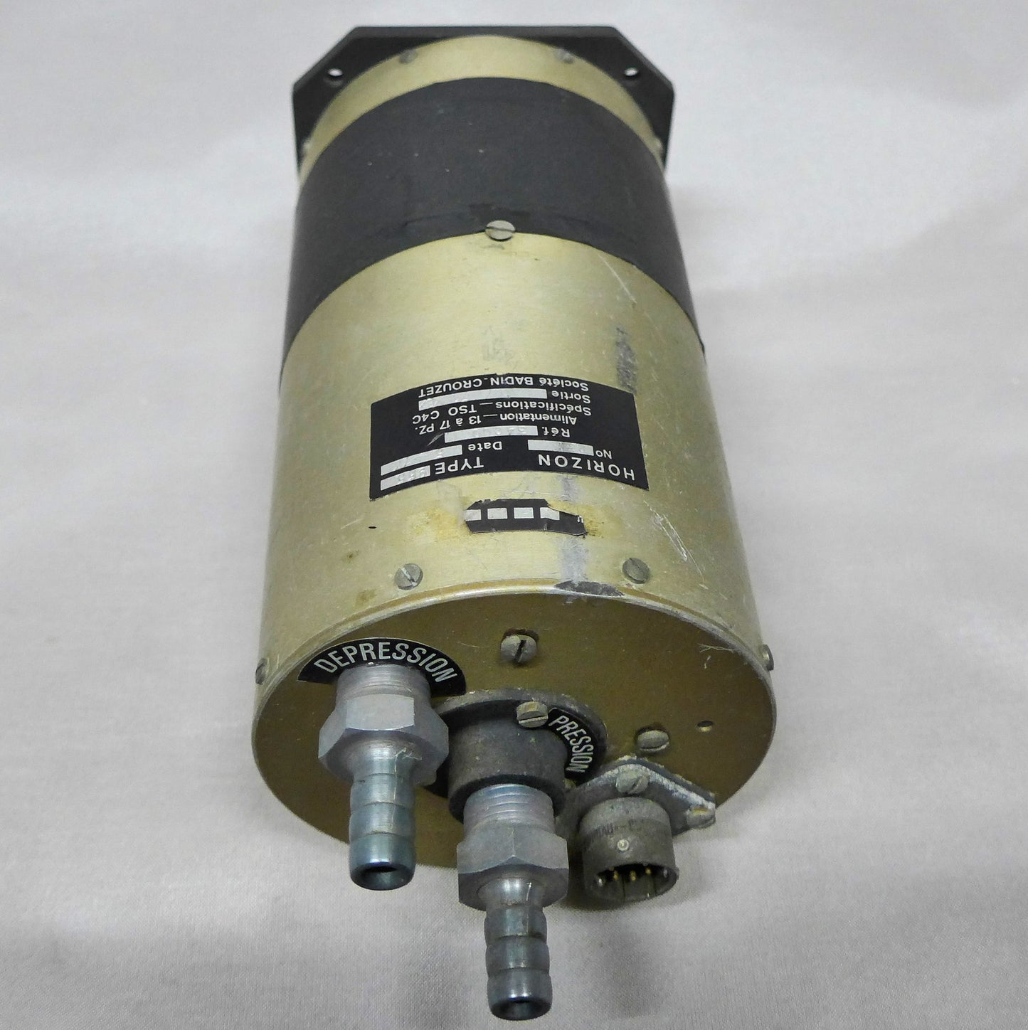 Artificial Horizon, Vacuum, Type 955 S/N 235 (A/R)