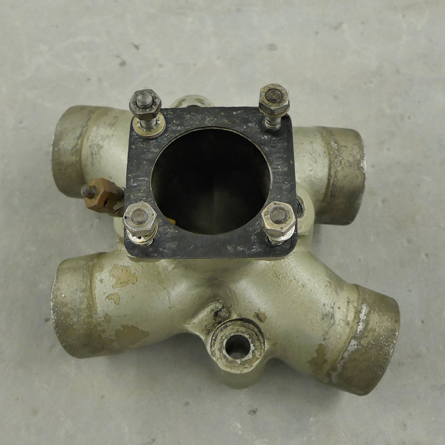 Manifold, Intake - C75,C85,C90, O-200 (A/R)