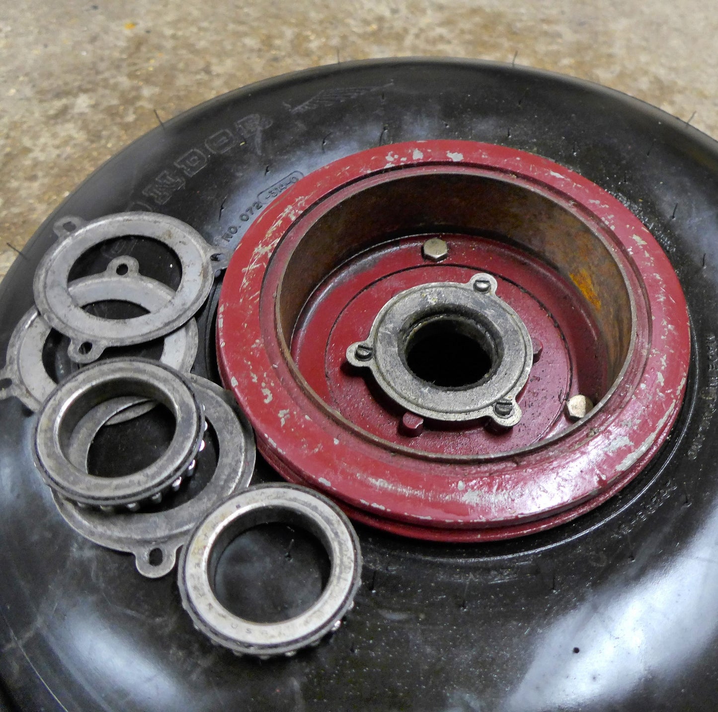 Main Wheel - 6.00-6 - Pair - C/W Tyres & Brake Drums (A/R)