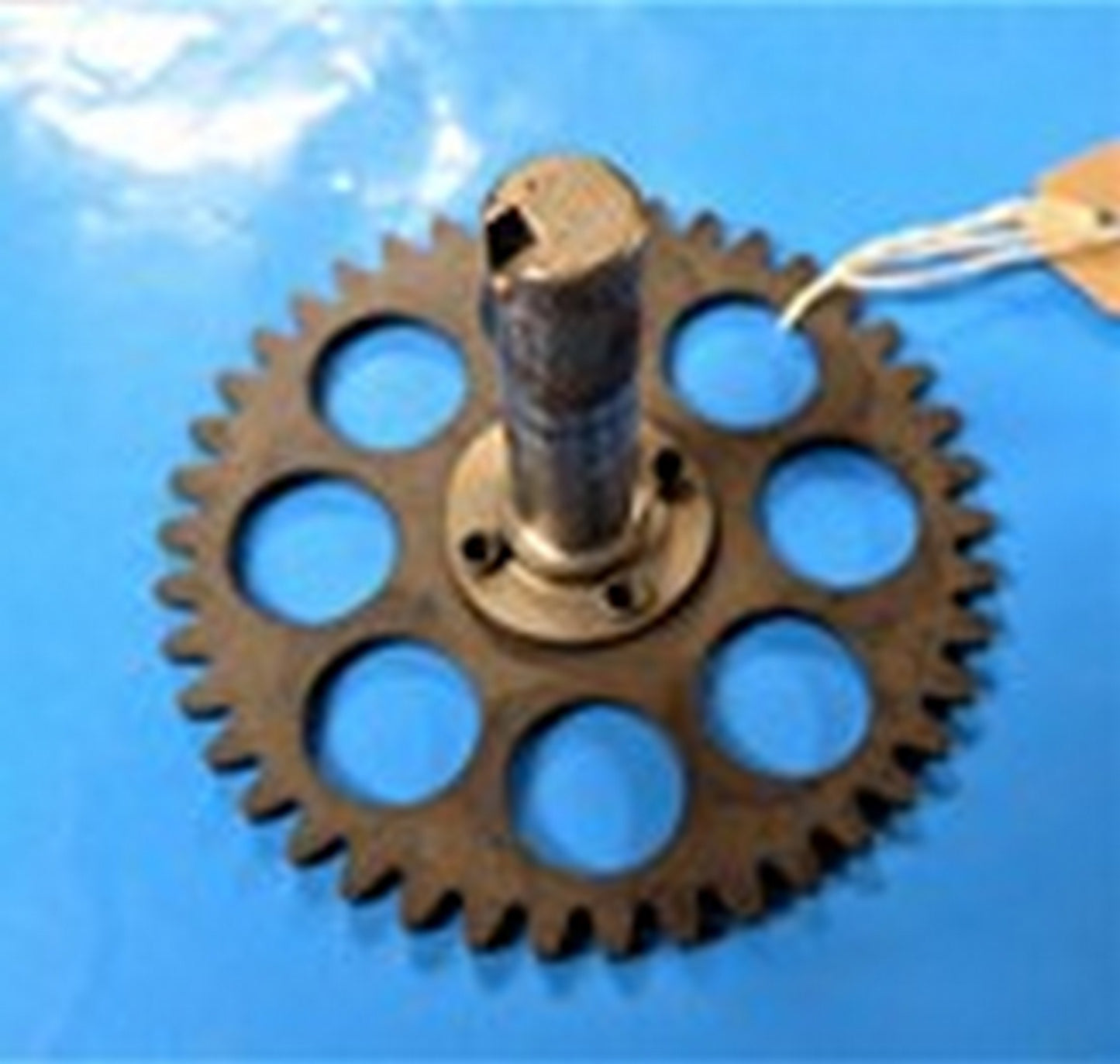 Distributor Shaft & Gear - 5100 (A/R)