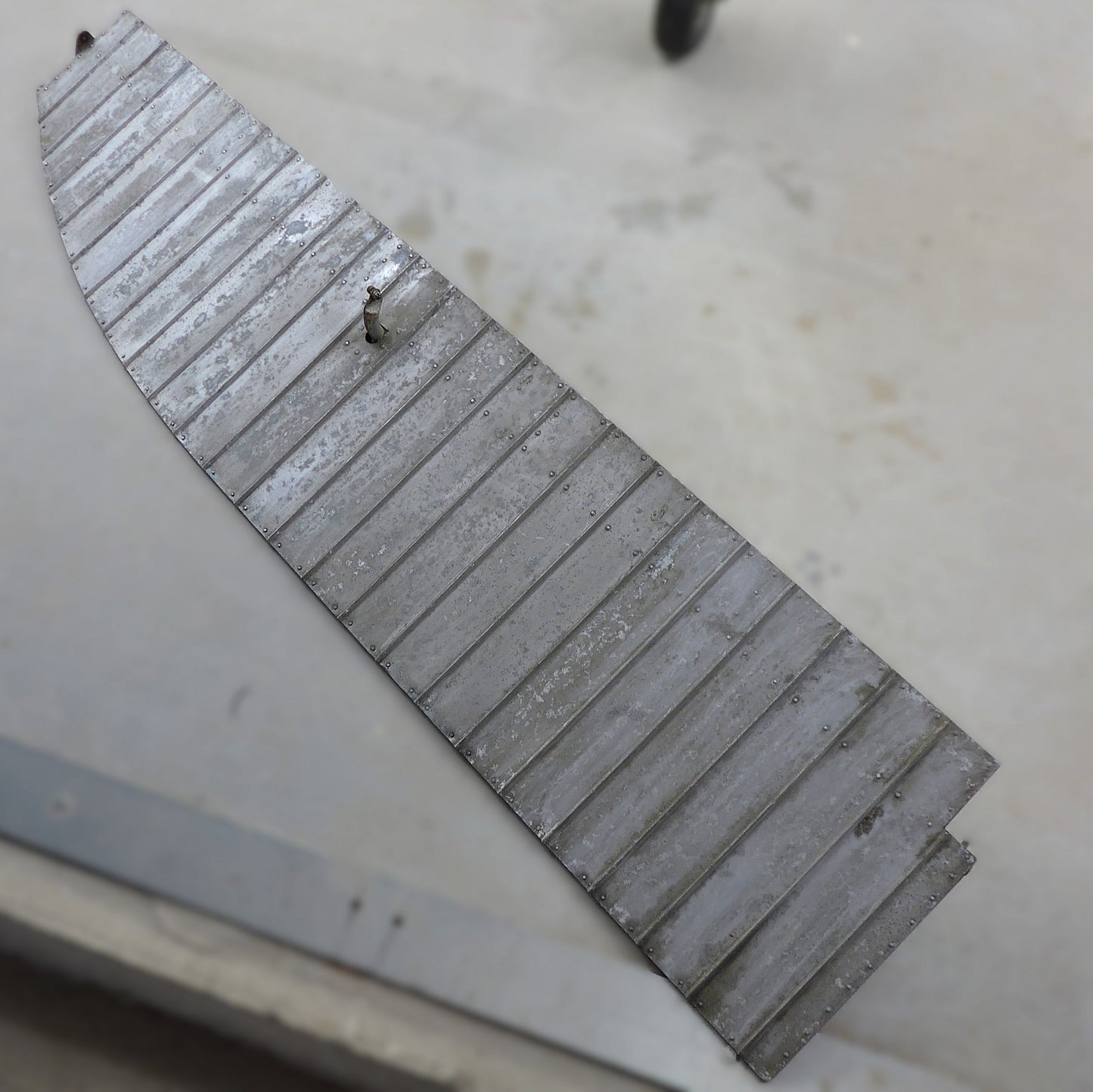 Aileron - Stripped - STB (A/R)