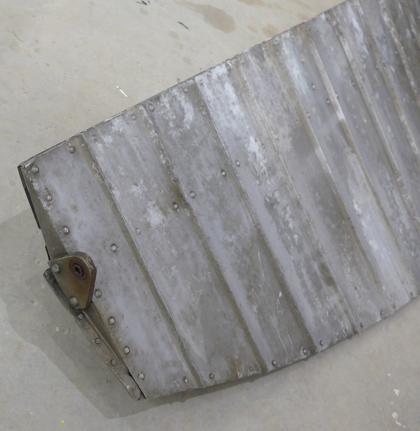 Aileron - Stripped - STB (A/R)