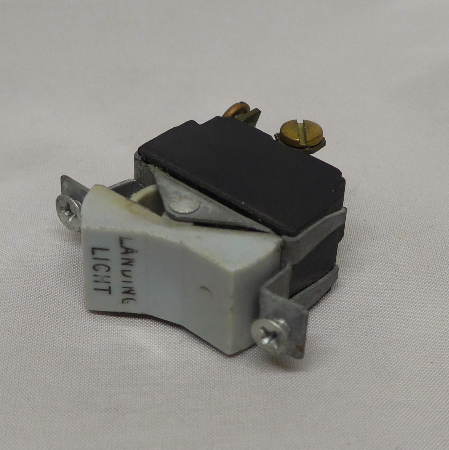 Piper Main Landing Light Rocker Switch (A/R)
