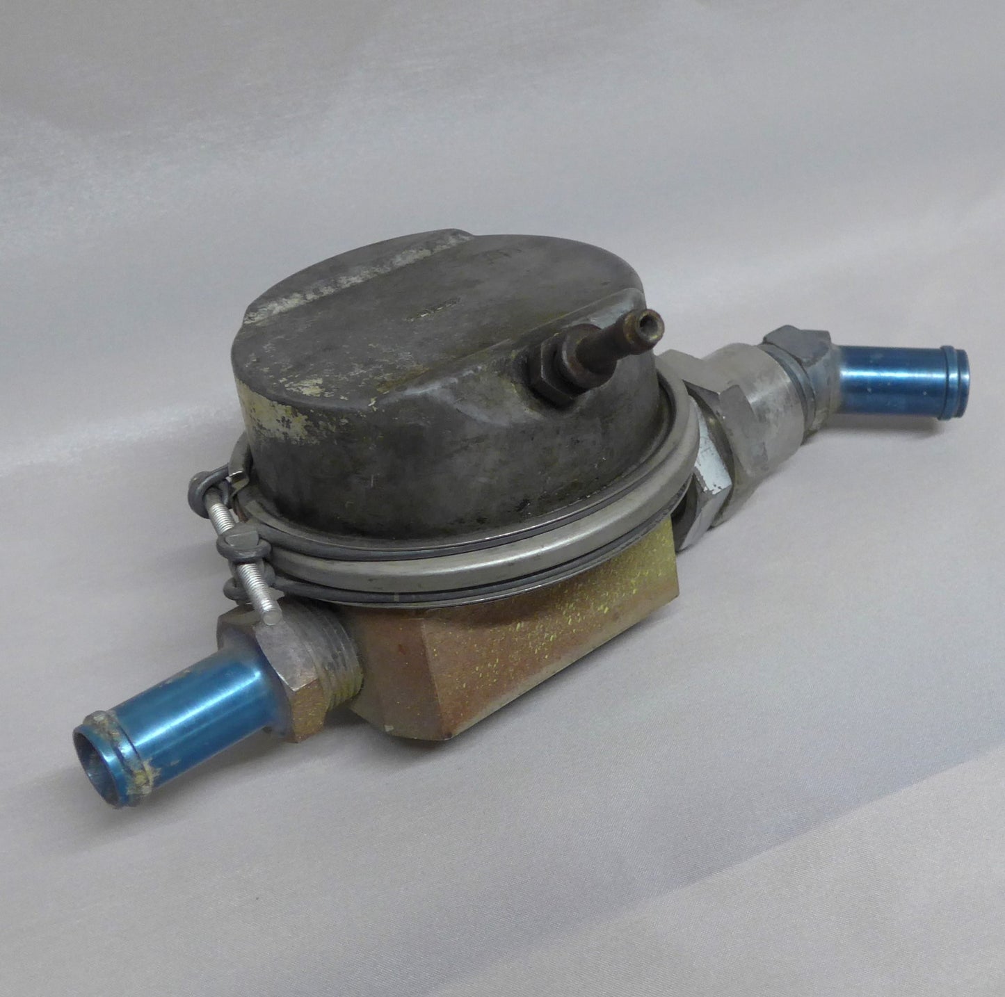 Fuel Strainer (A/R)
