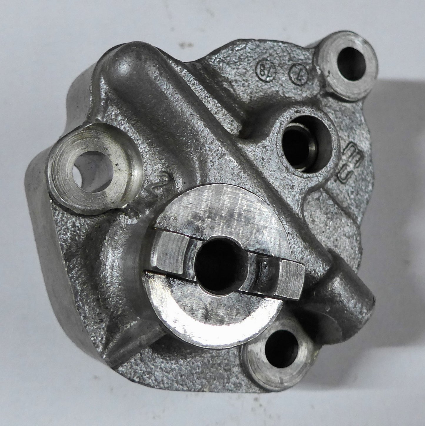 Oil Pump Assembly - Body, Impellers & Shaft (A/R)
