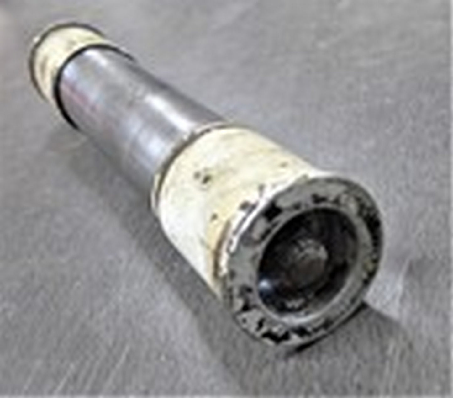 Axle Tube - Nose Wheel (A/R)