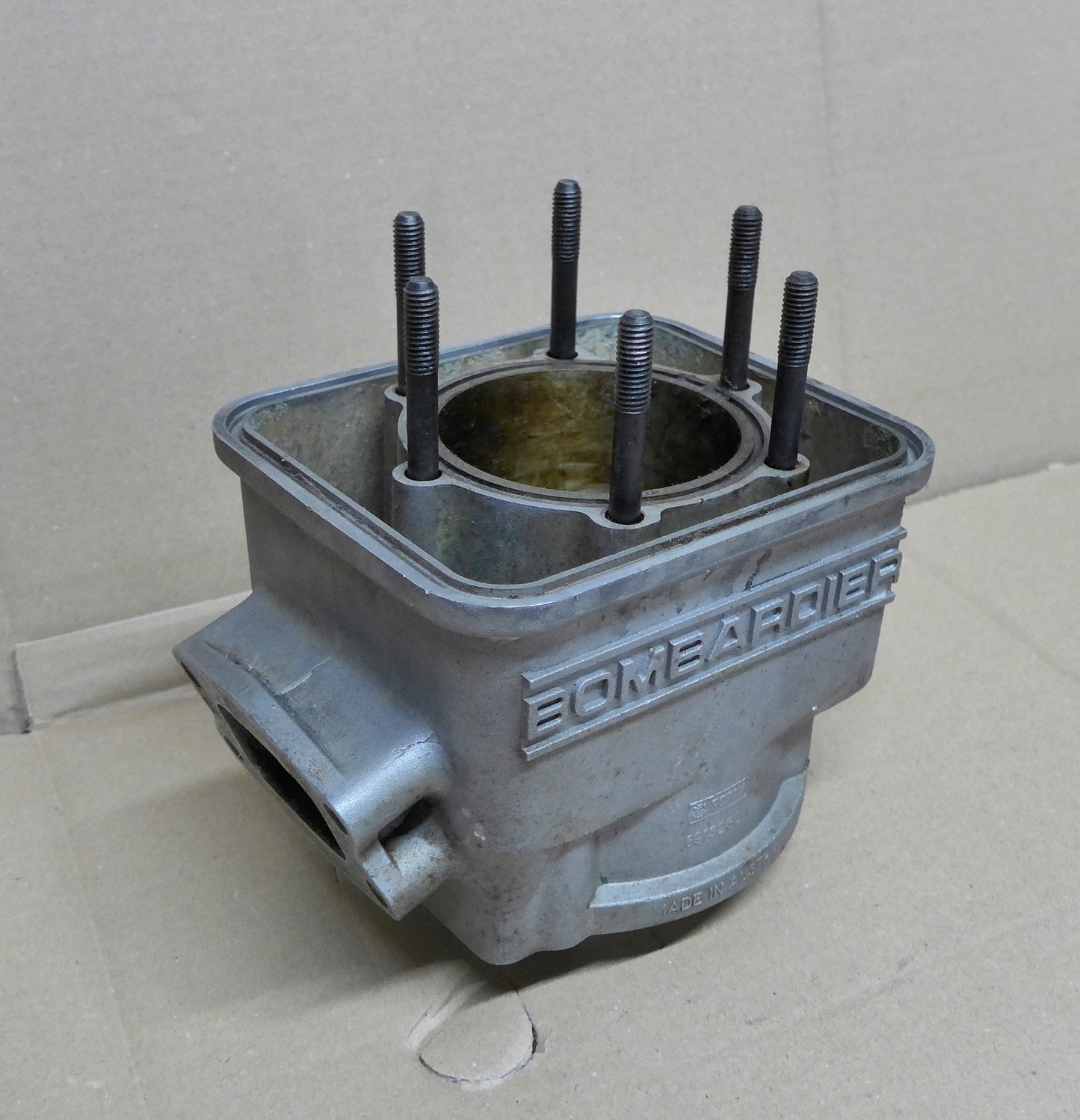 Rotax 582 Cylinder With Sleeve-Mod.90 Silver Top (A/R)
