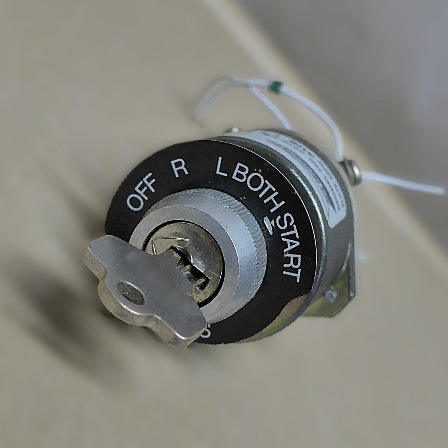 ACS Ignition Switch C/W: 1 x Key Off/R/L/Both/Start (A/R)