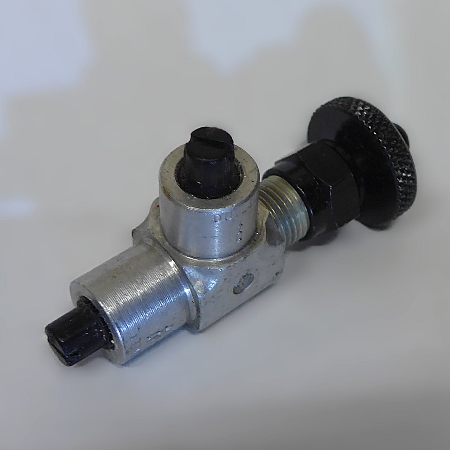 Windshield Wiper Operating Valve (A/R)