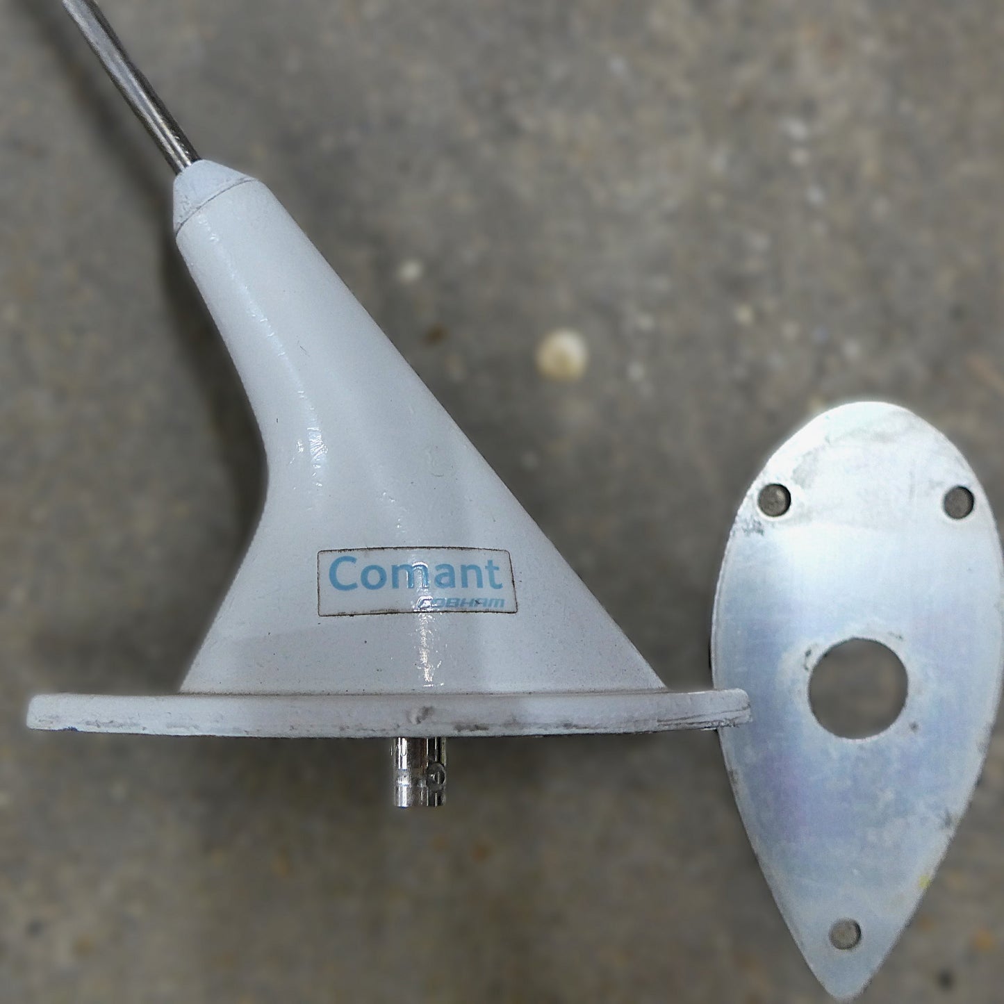 Comant VHF Antenna (A/R)