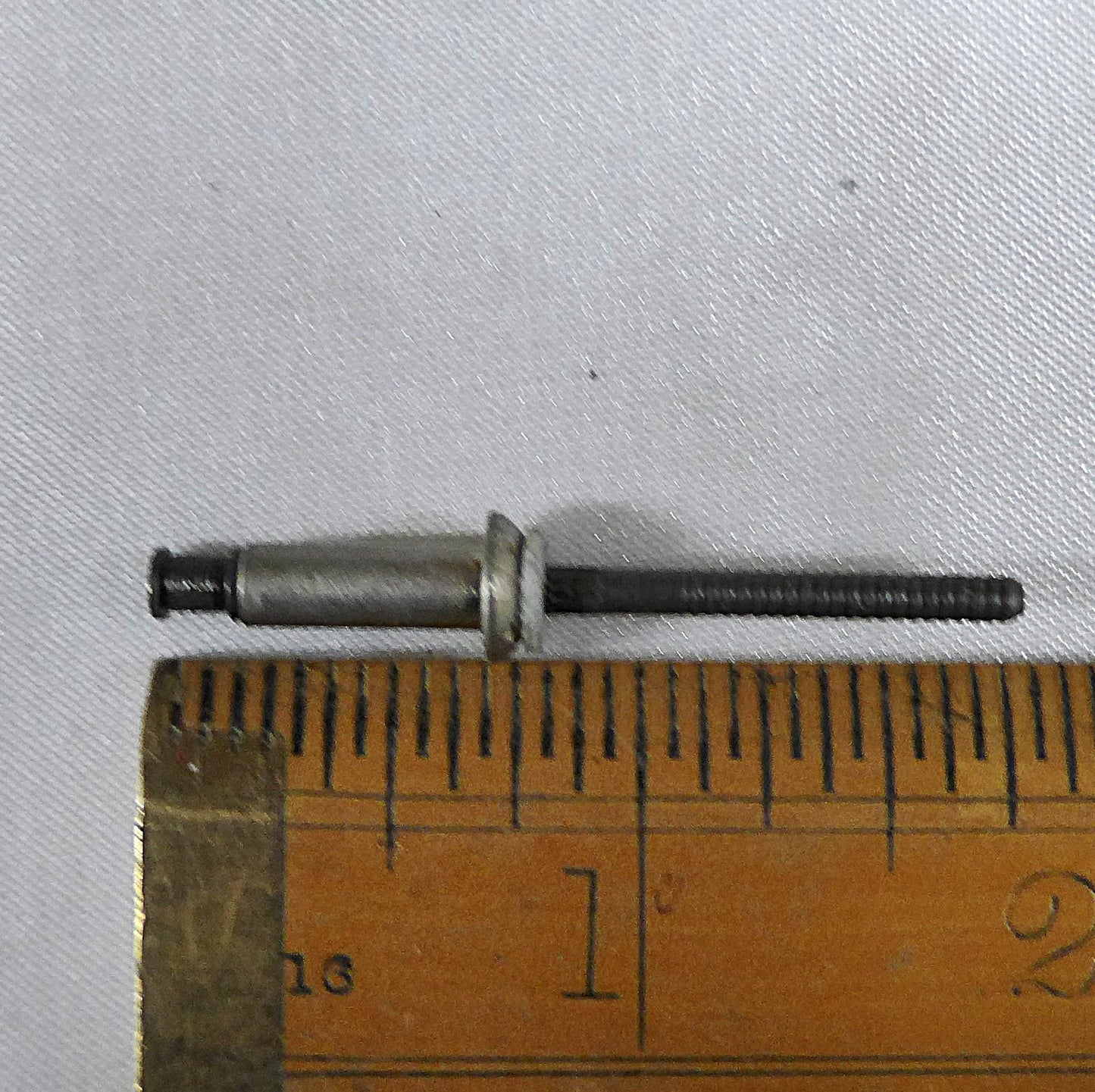 Cherry Rivet