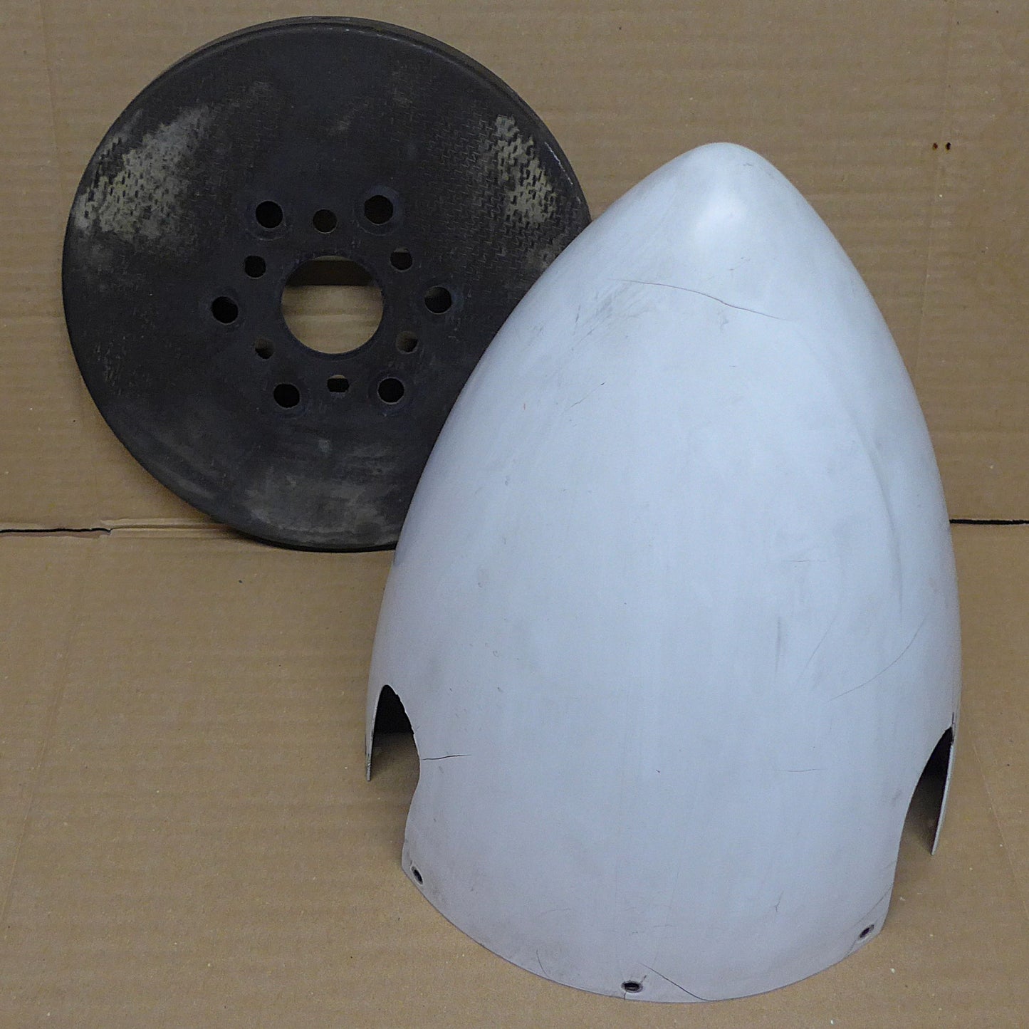 DUC 3 Blade Carbon Spinner Cone & Mounting Plate (A/R)