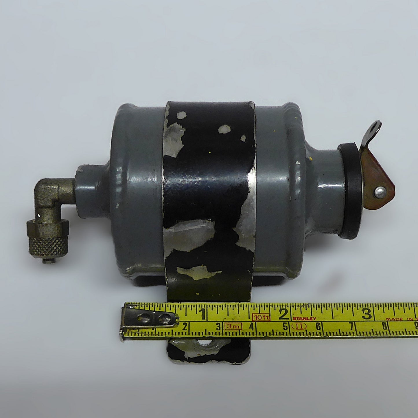 Aluminium Brake Fluid Reservoir C/W: Shaw Aero Plug Type Cap (A/R)