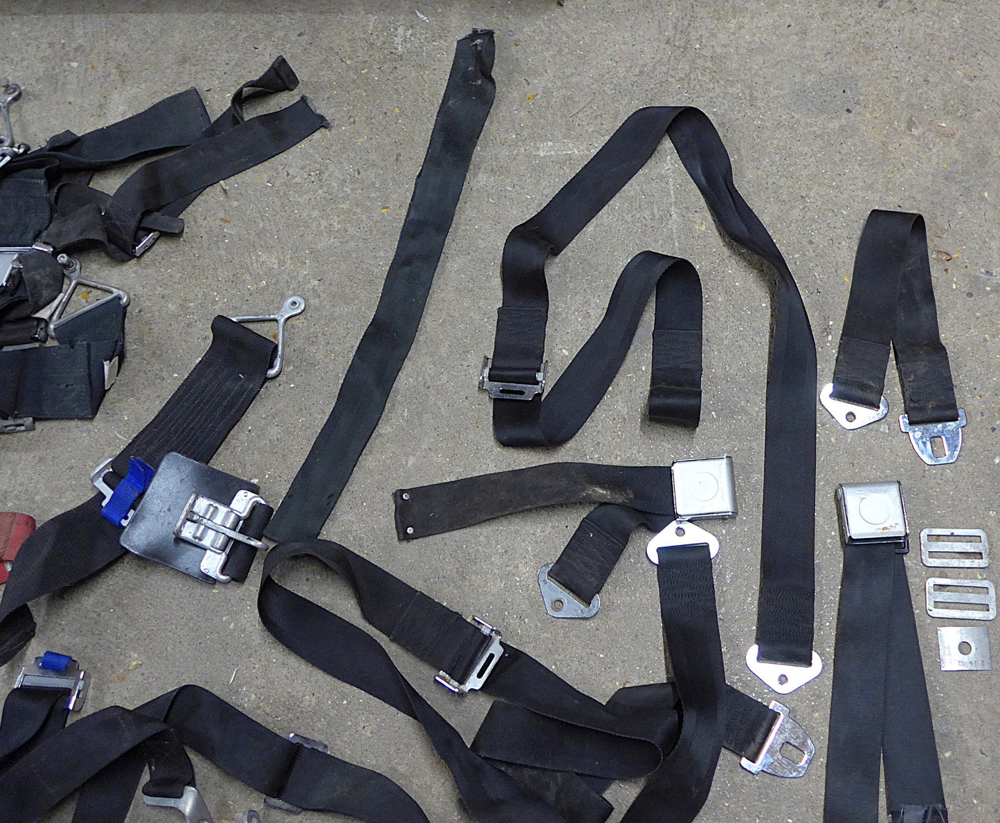 Harness & Harness Parts - Joblot (A/R)