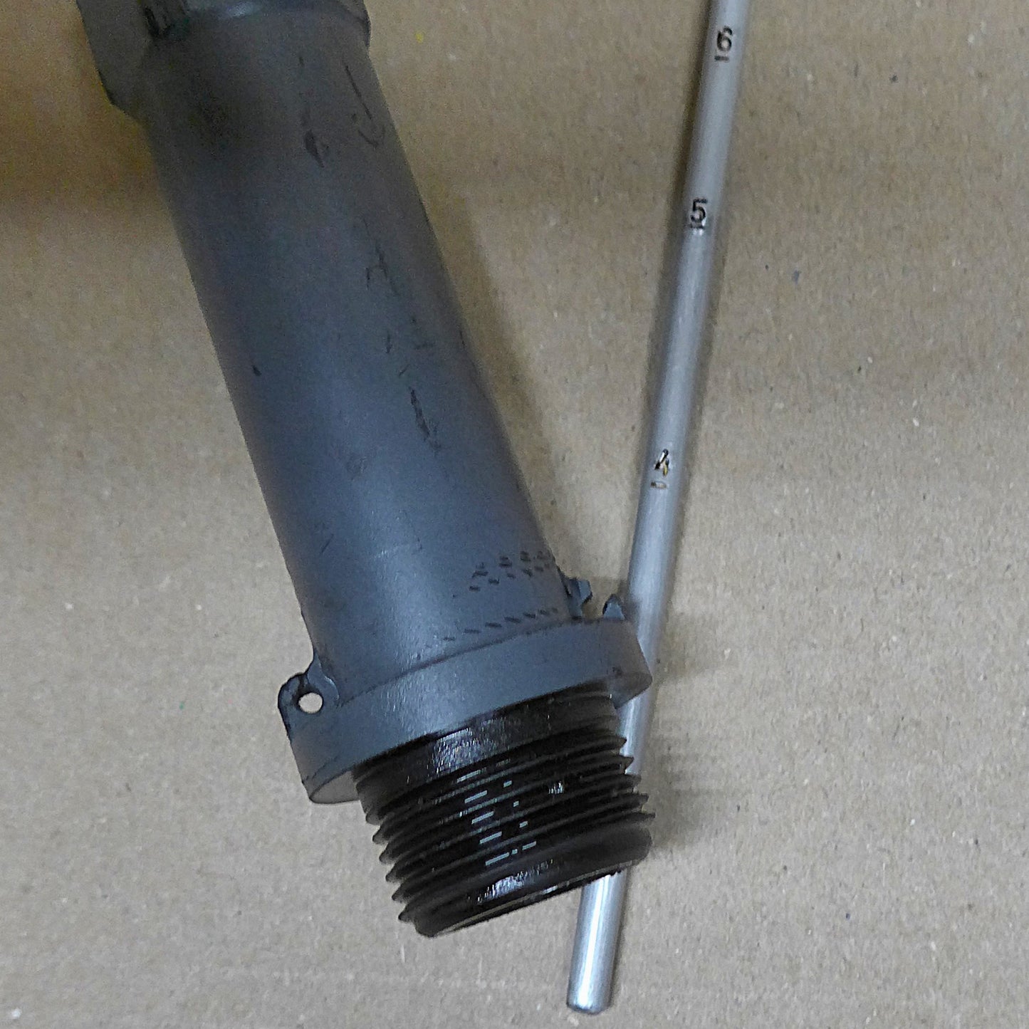 Gage & Tube - Oil Level - Long (A/R)