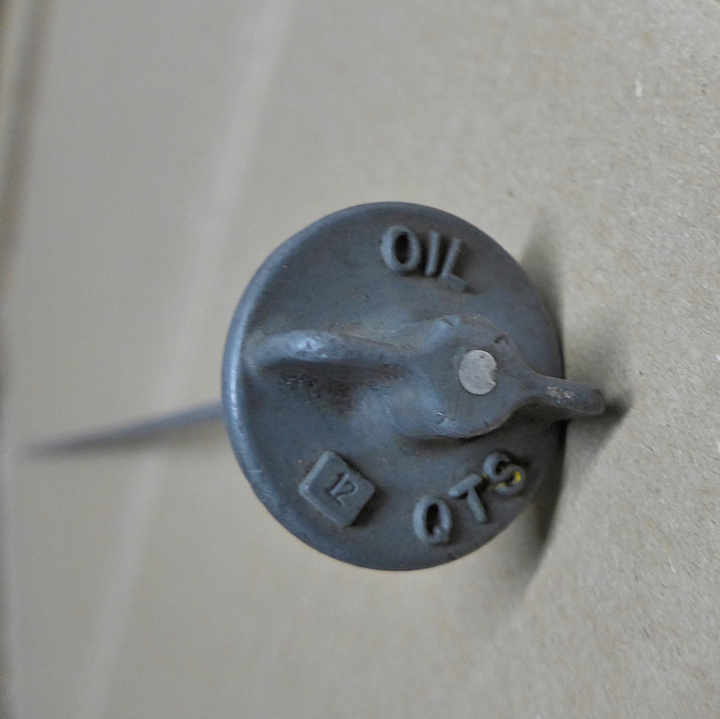 Gage Assy - Oil Level - 12 QTS (A/R)