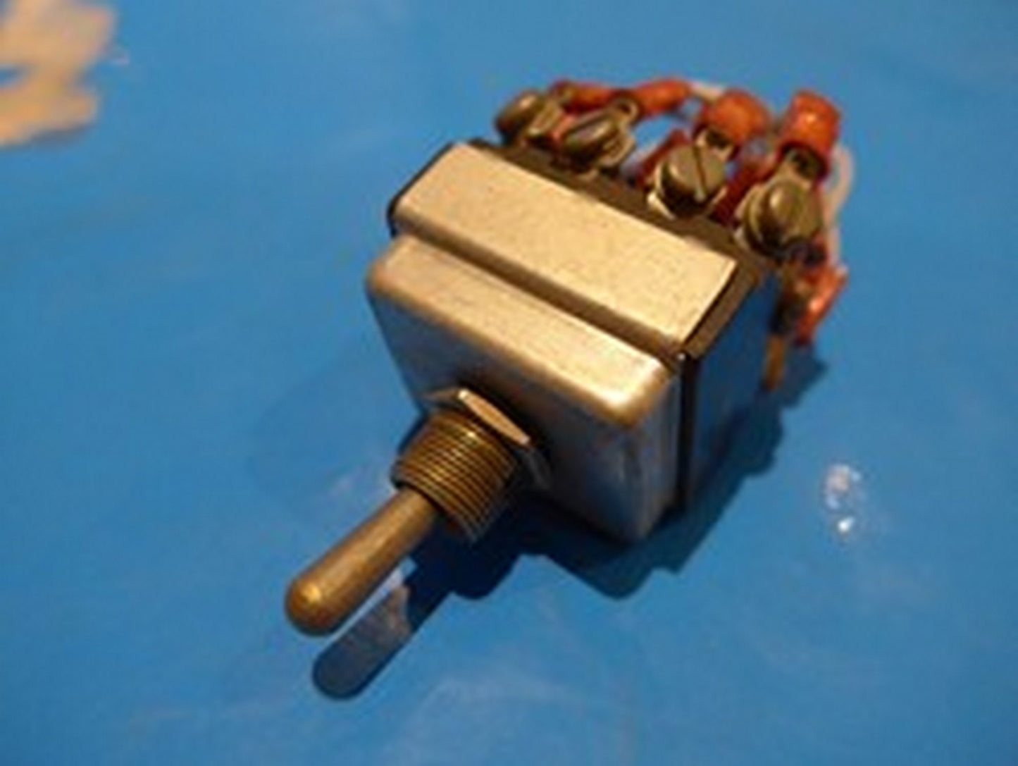 Toggle Switch (A/R)