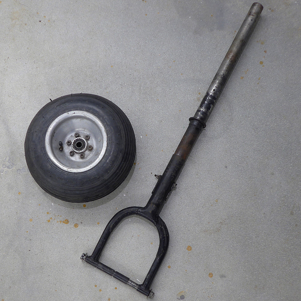 Nose Gear Assembly (A/R)