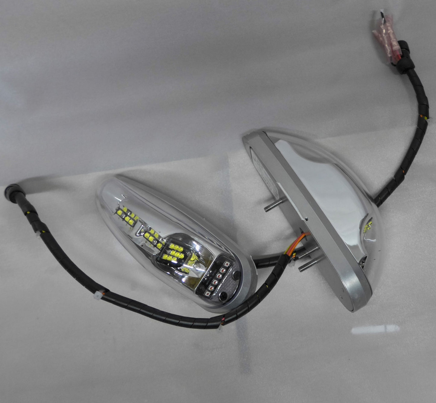 Whelen Orion600 Wingtip Position LED Lights - Pair (A/R)