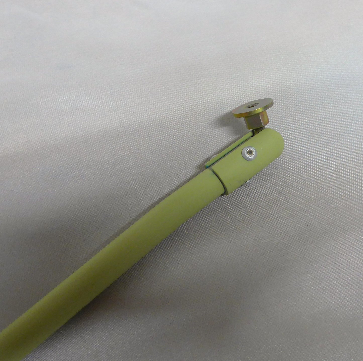 Stay/Arm Assembly