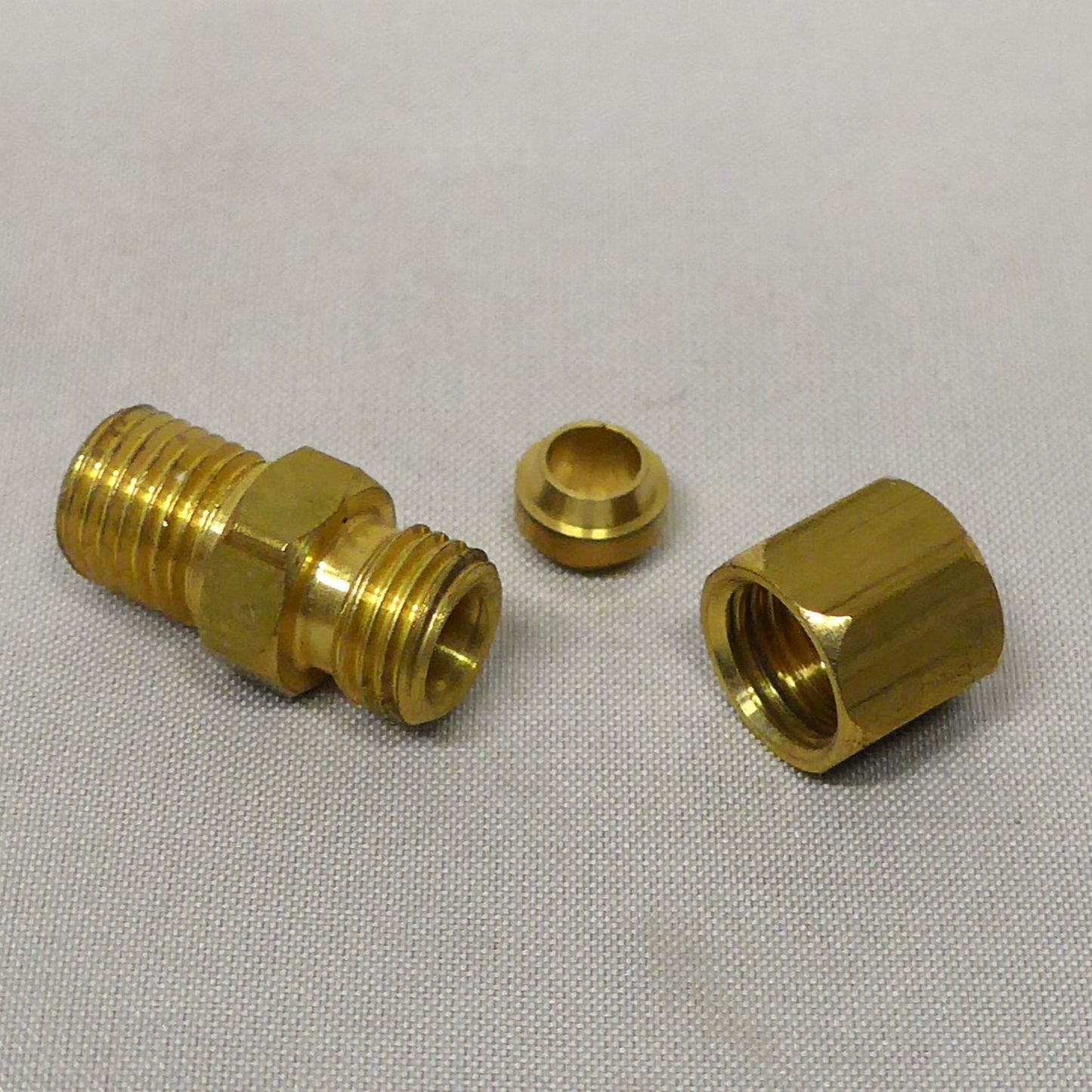 Straight Line Fitting - Master Cylinder