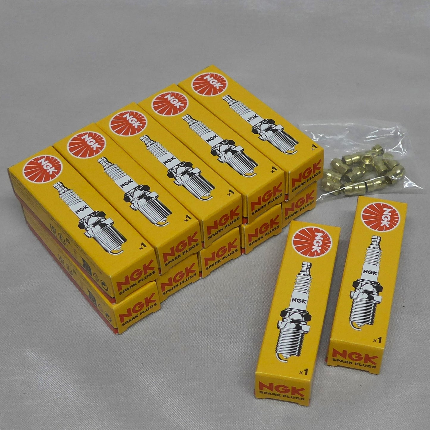 Spark Plug D9EA - Set of 12 C/W Terminal Nut