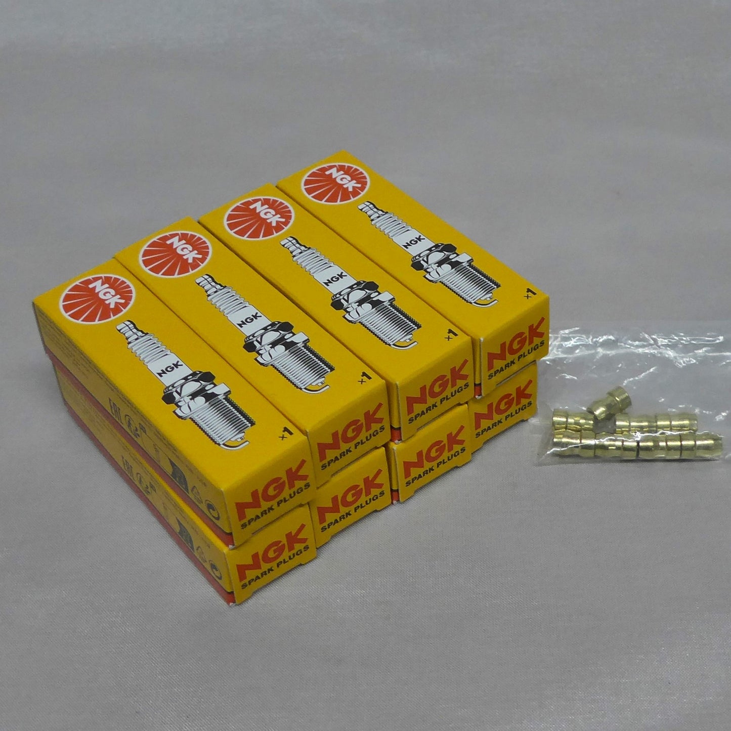 Spark Plug D9EA - Set of 8 C/W Terminal Nut
