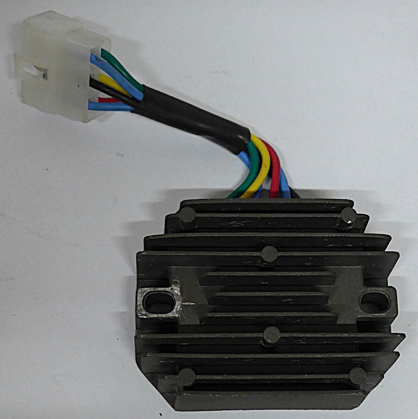 Voltage Regulator (A/R)