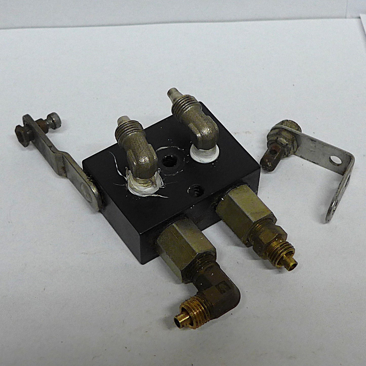 Matco Dual Parking Brake Valve Assembly (A/R)