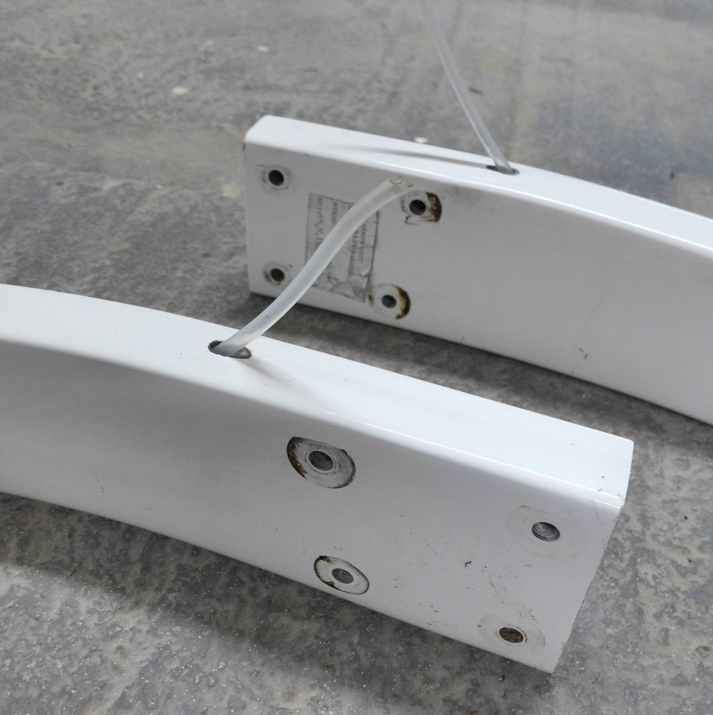 Right & Left Main Gear Pair - 650TCNS (A/R)