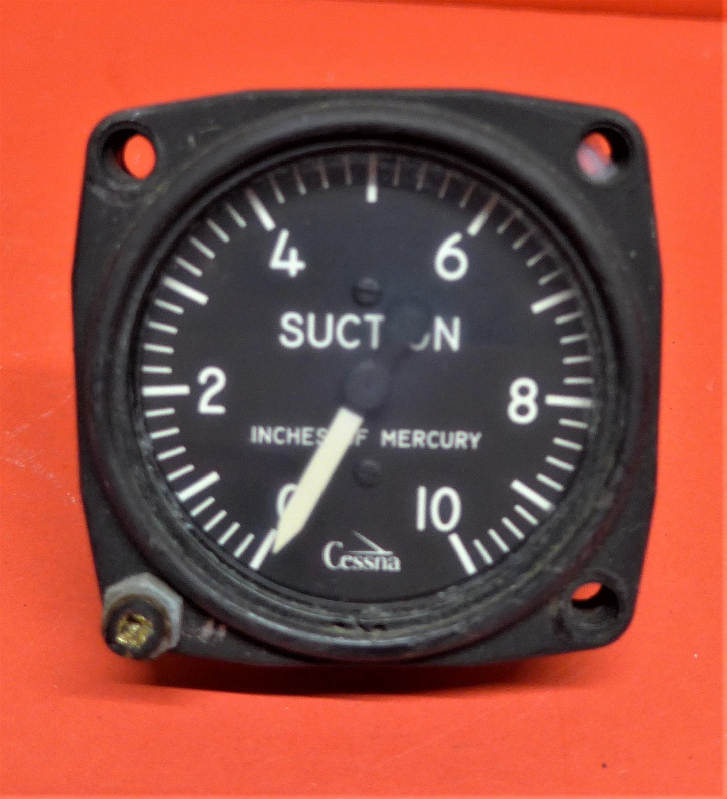 Cessna Vacuum Gauge - 2 1/4" (A/R)