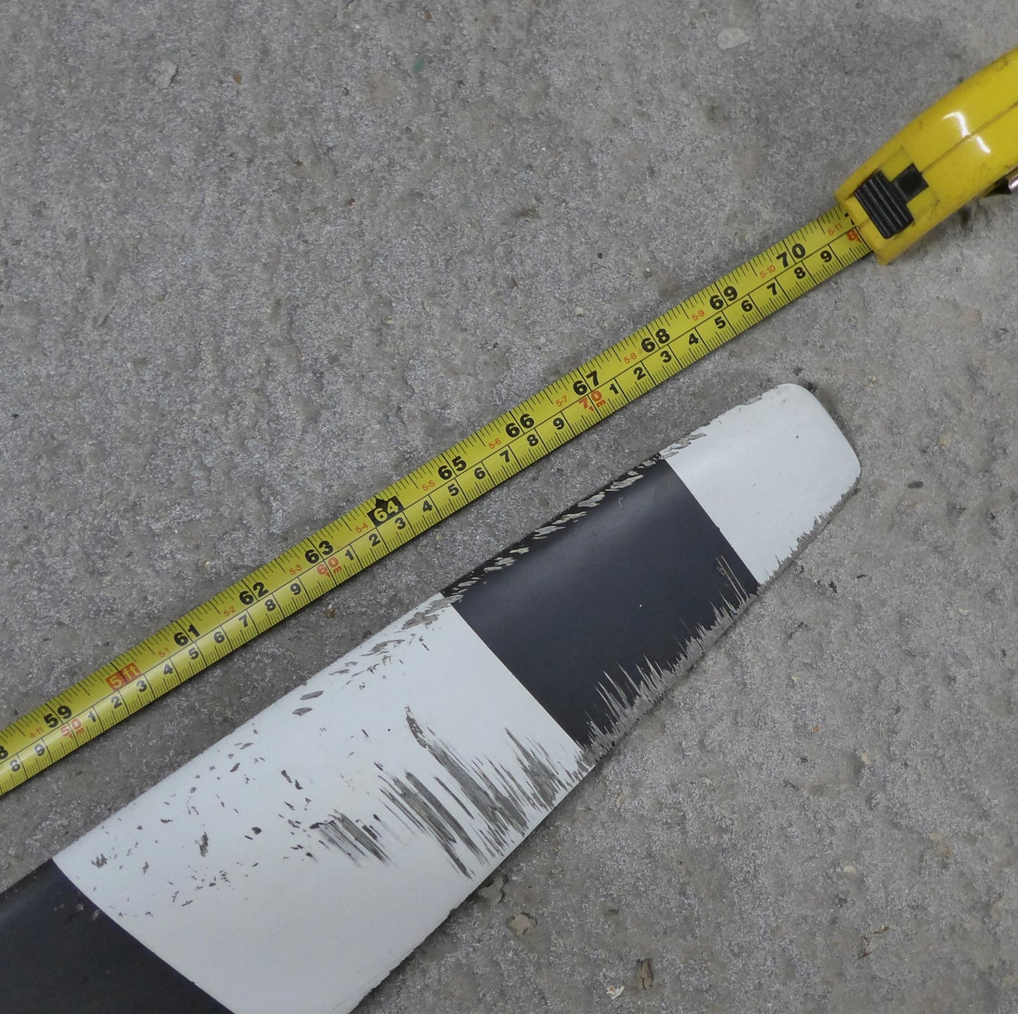 Damaged/Bent Aluminium McCauley Prop (A/R)