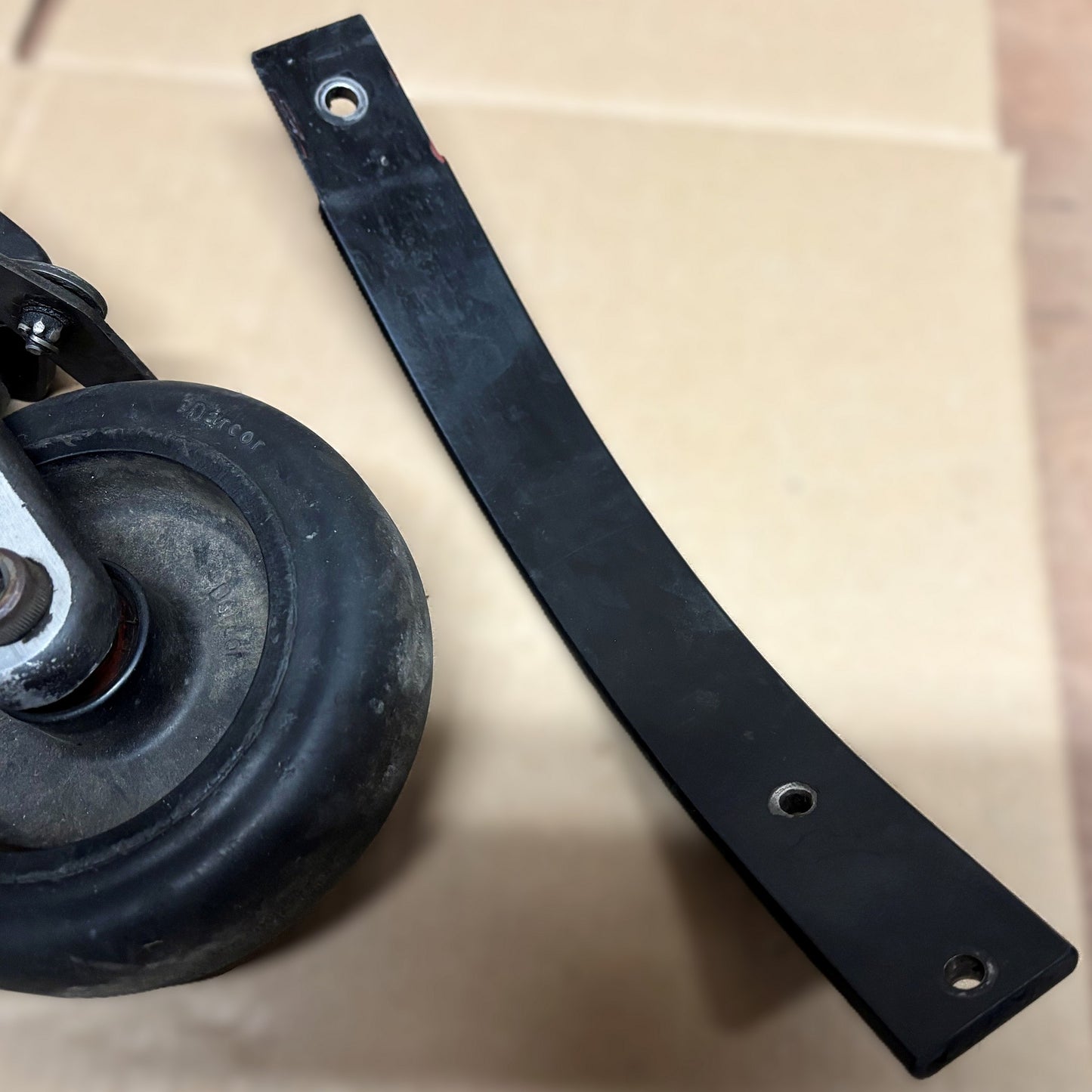 6" Matco Tail Wheel & 1 3/4" Leaf Spring Assy (A/R)