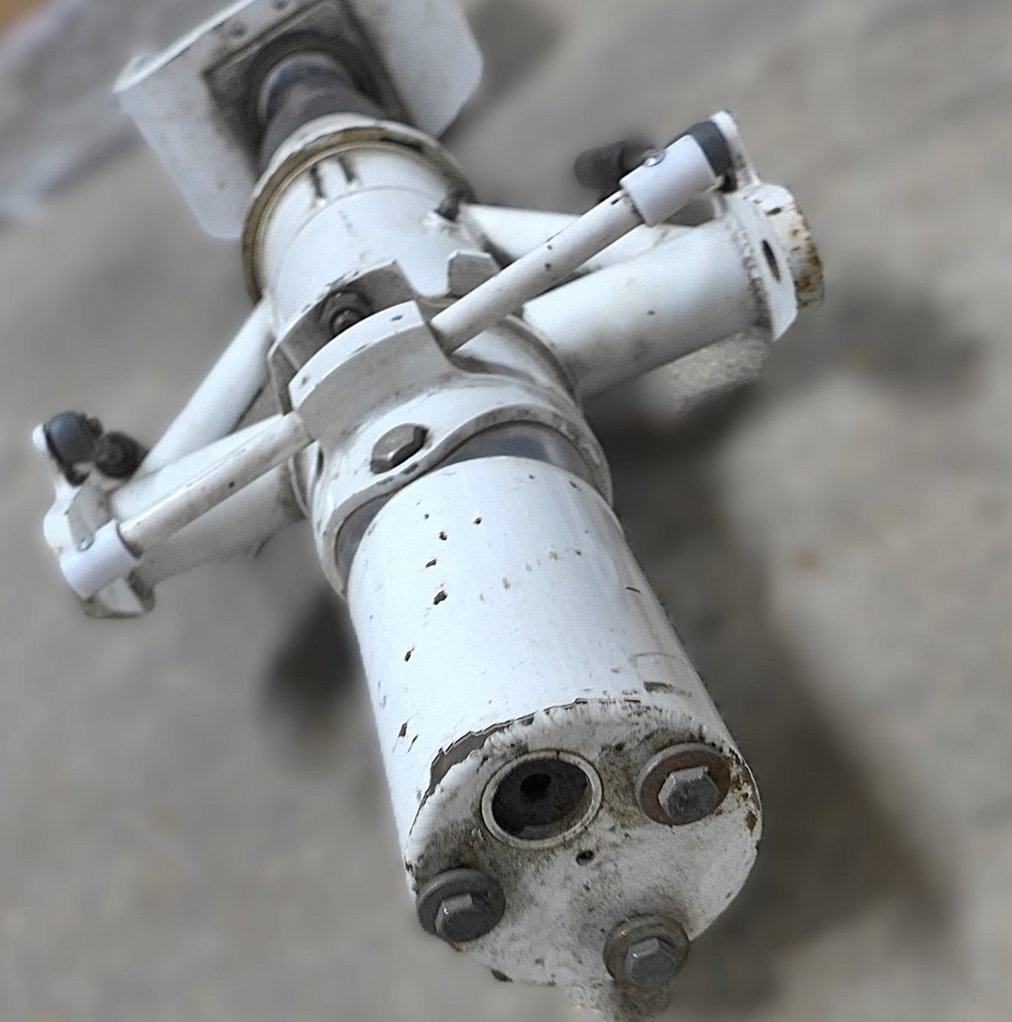 Nose Gear Lower Section - Chrome & Fork (A/R)