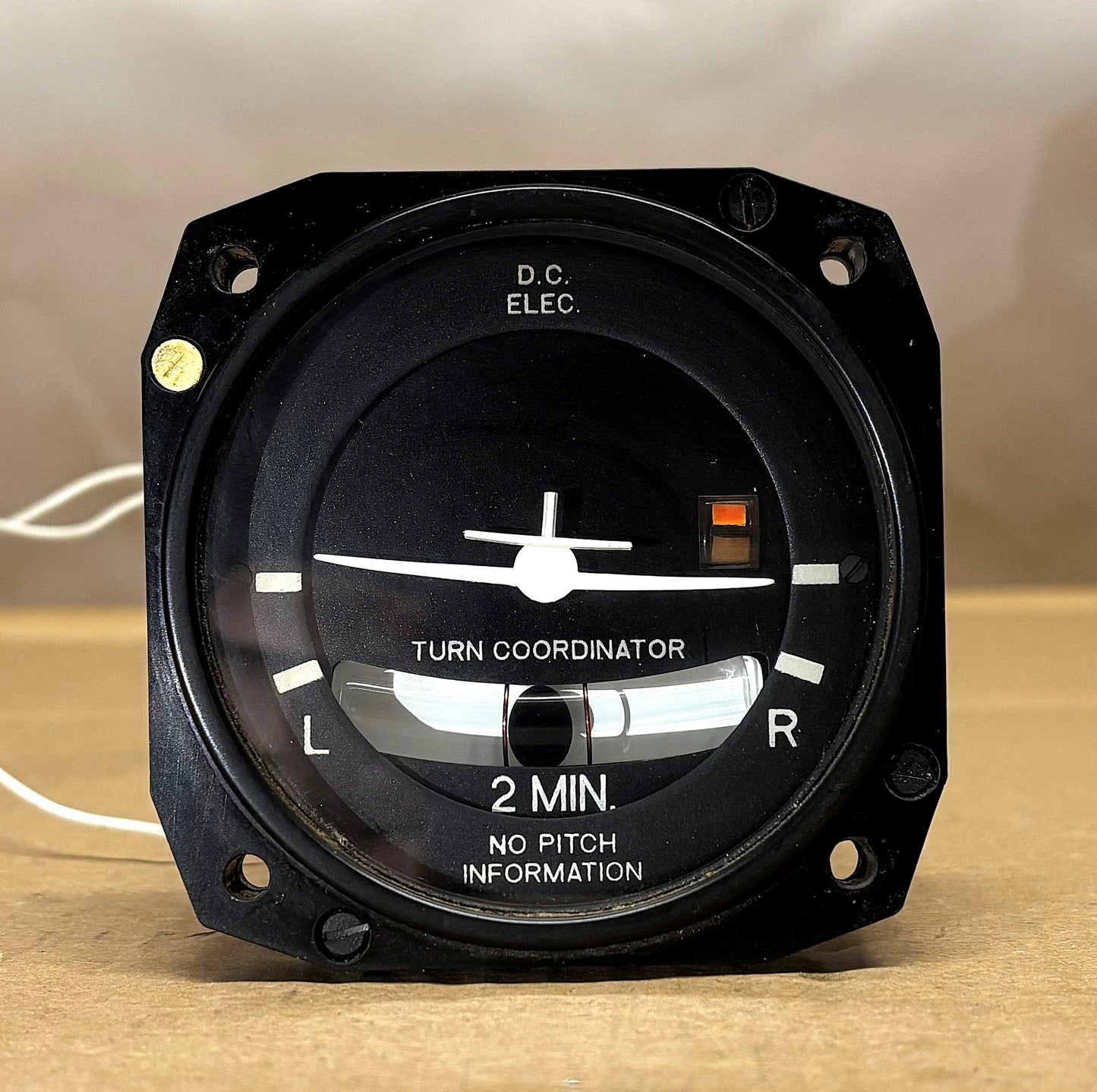 Falcon Electrical Turn Co-ordinator 11V-30VDC (A/R)