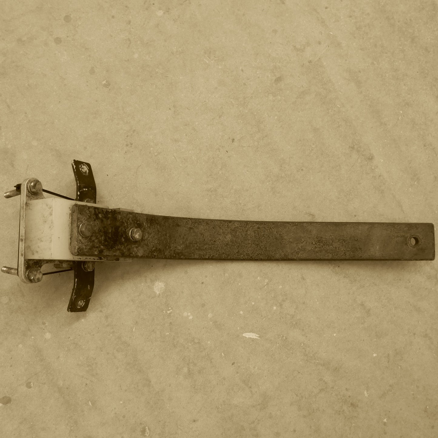 Tail Wheel Spring & Spacer Block Assy - S6 (A/R)