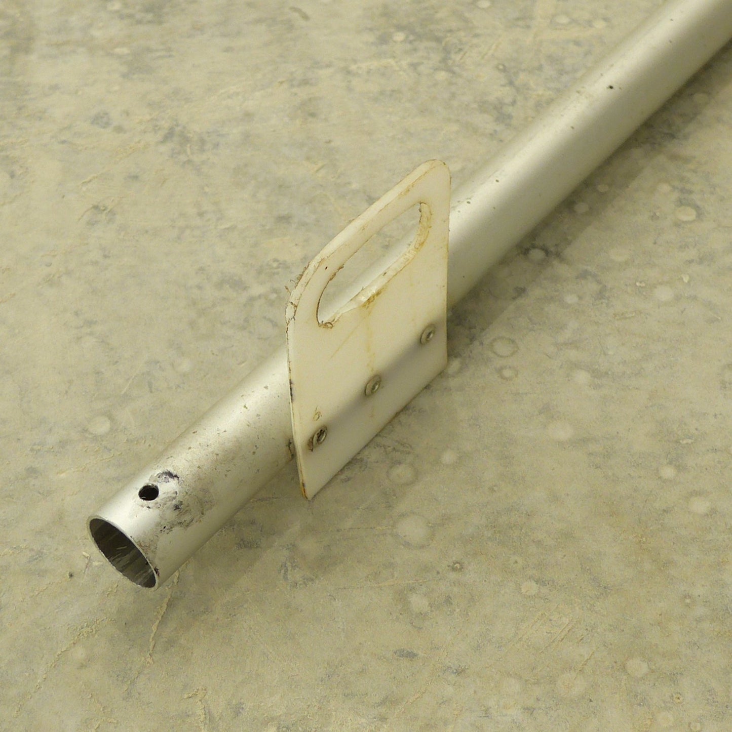 Flap Compression Tube - LH (A/R)