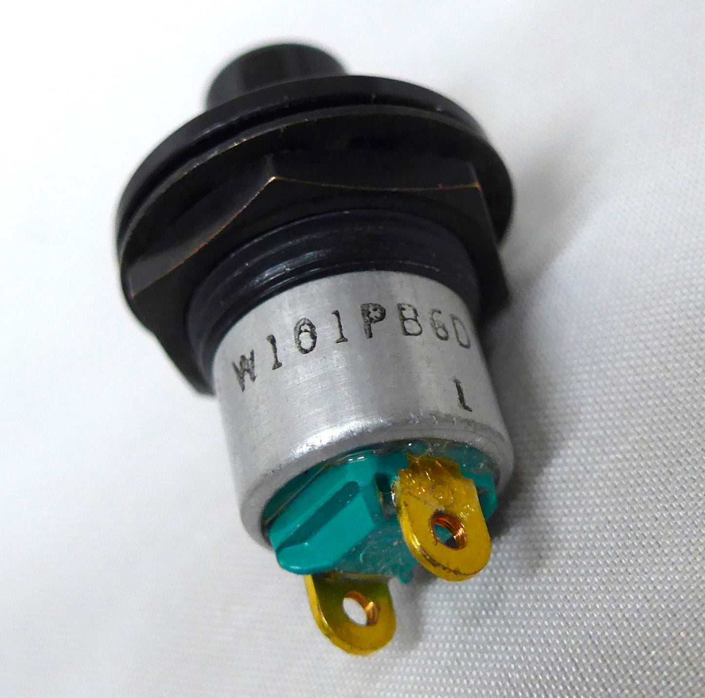 Pushbutton Switch (A/R)