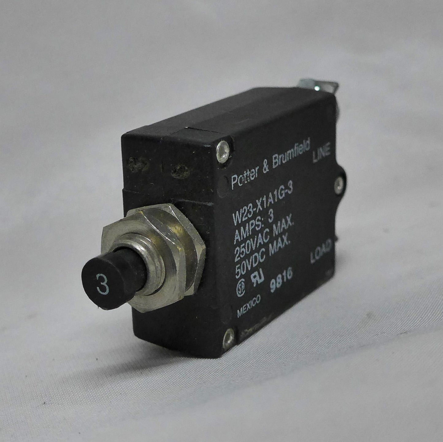 3 Amp Circuit Breaker (A/R)