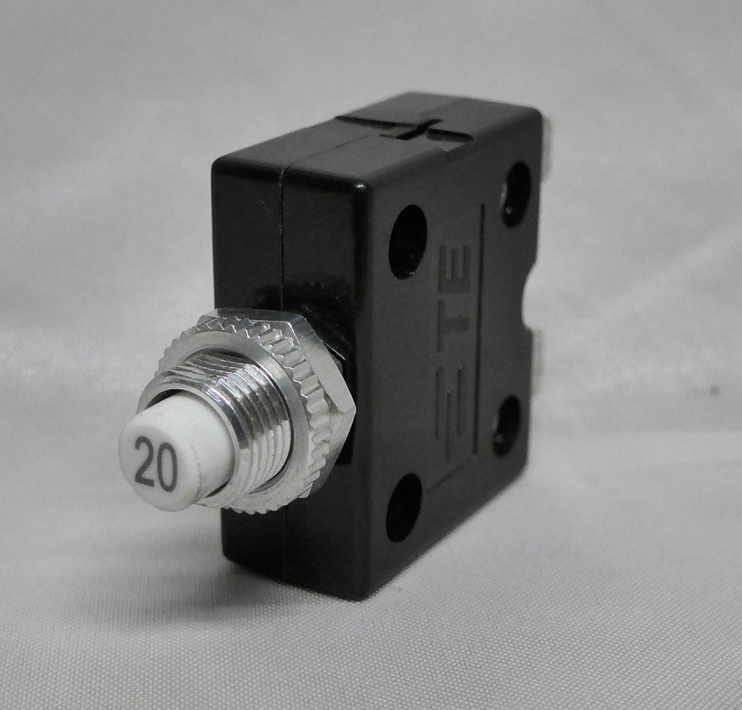 20 Amp Circuit Breaker (A/R)