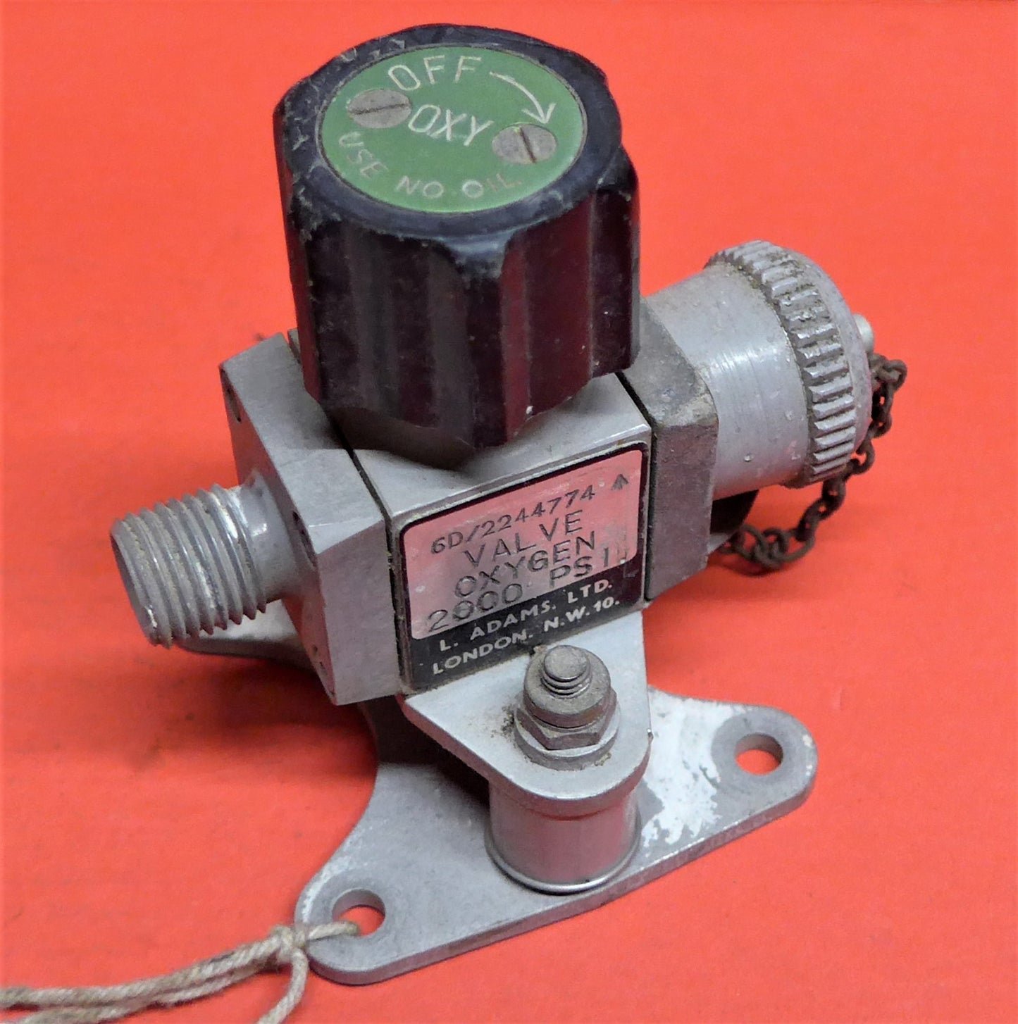 Oxygen Valve 6D/2244774 - 2000 PSI (A/R)