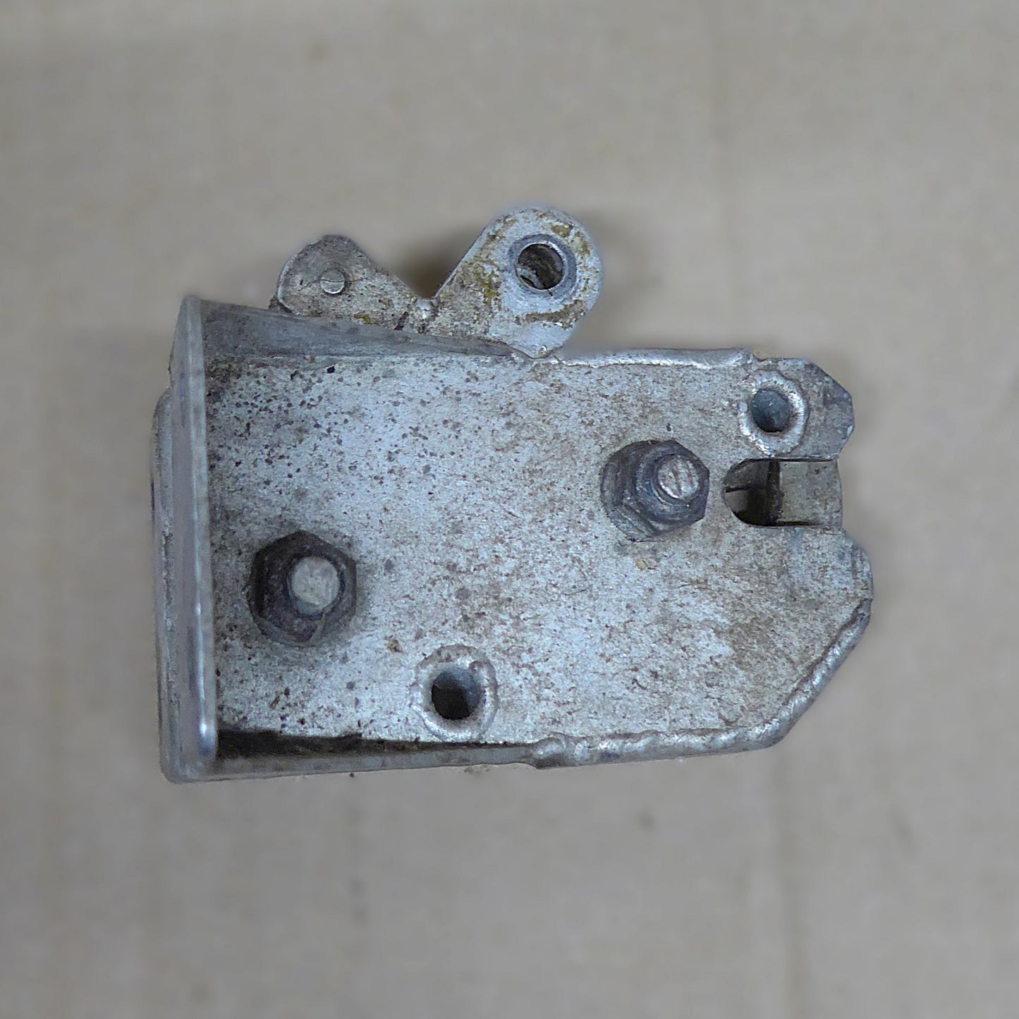 Tail Chute Jettison Hook - Kestrel 19 (A/R)