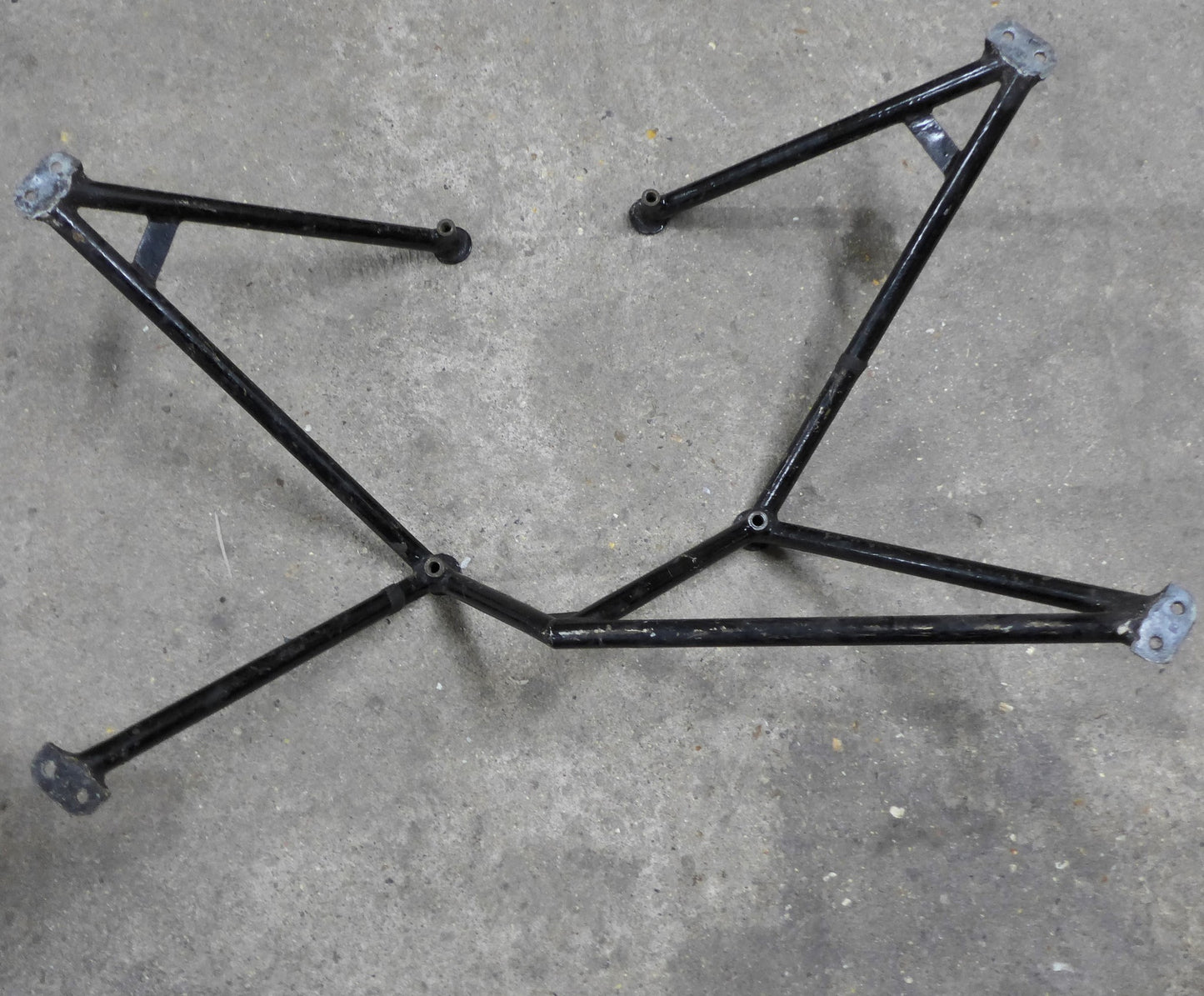 Engine Mount - D117 (A/R)