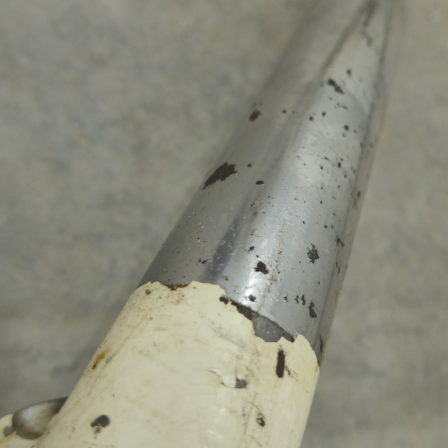 Jodel Main Gear Leg Lower Section - 90 Degree (A/R)