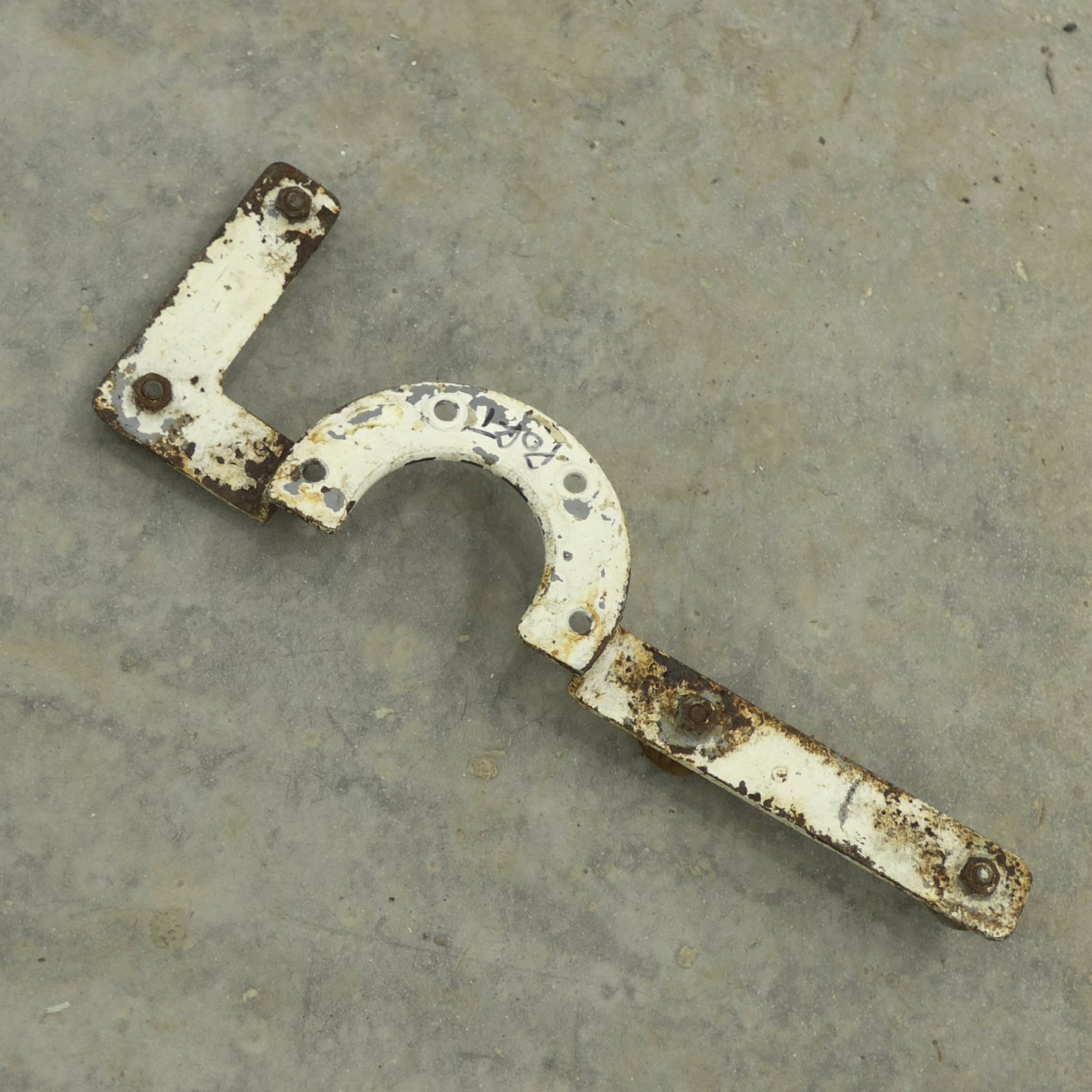 Jodel Main Gear Spat Bracket - Port (A/R)