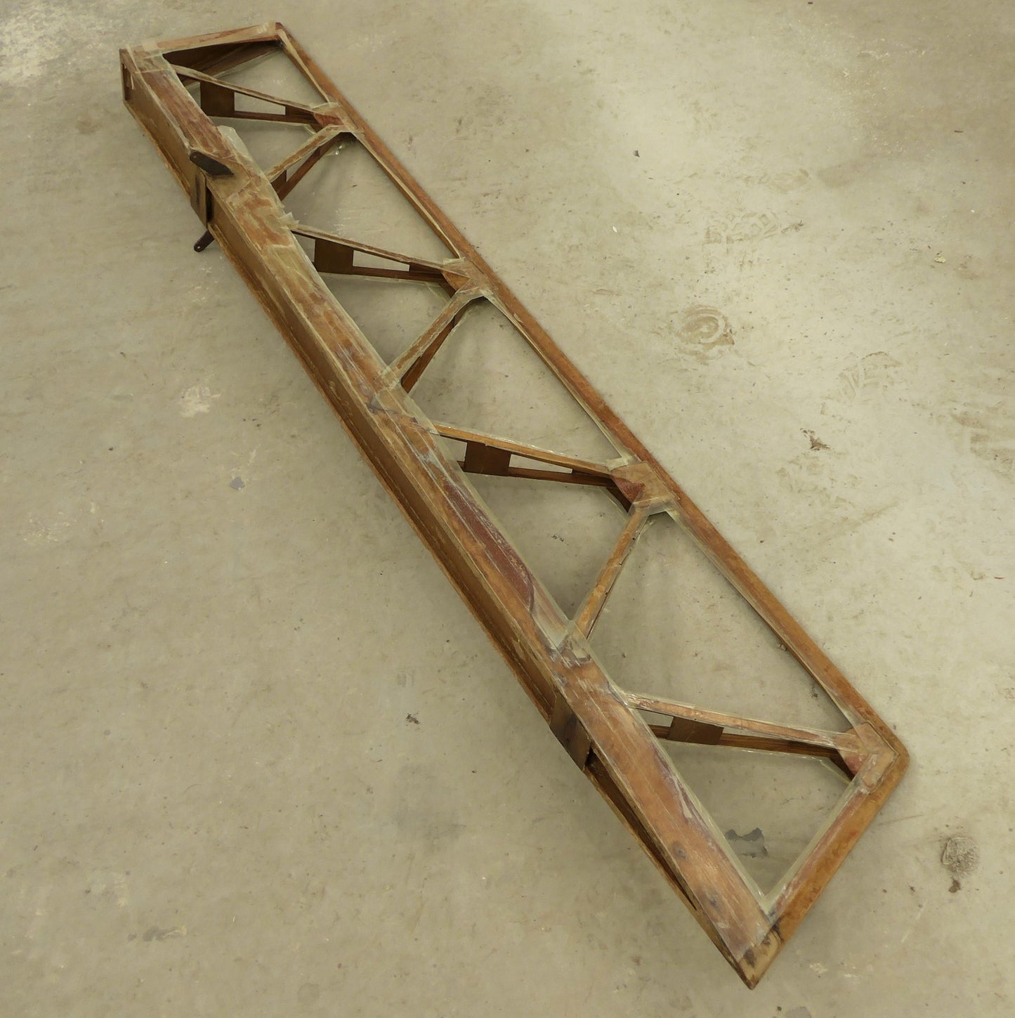 Aileron Uncovered - Port - D117 (A/R)