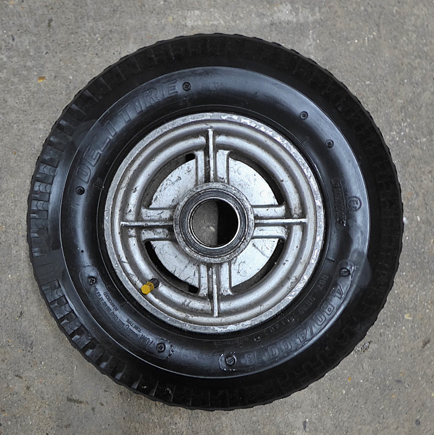 Jodel 4.80/4.00-8 Main Wheel & Tyre (A/R)
